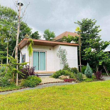 Homdoiintr Farmstay ฮ่อมดอยอินทร์ ฟาร์มสเตย์ Ban Huai Kaeo Ngoại thất bức ảnh