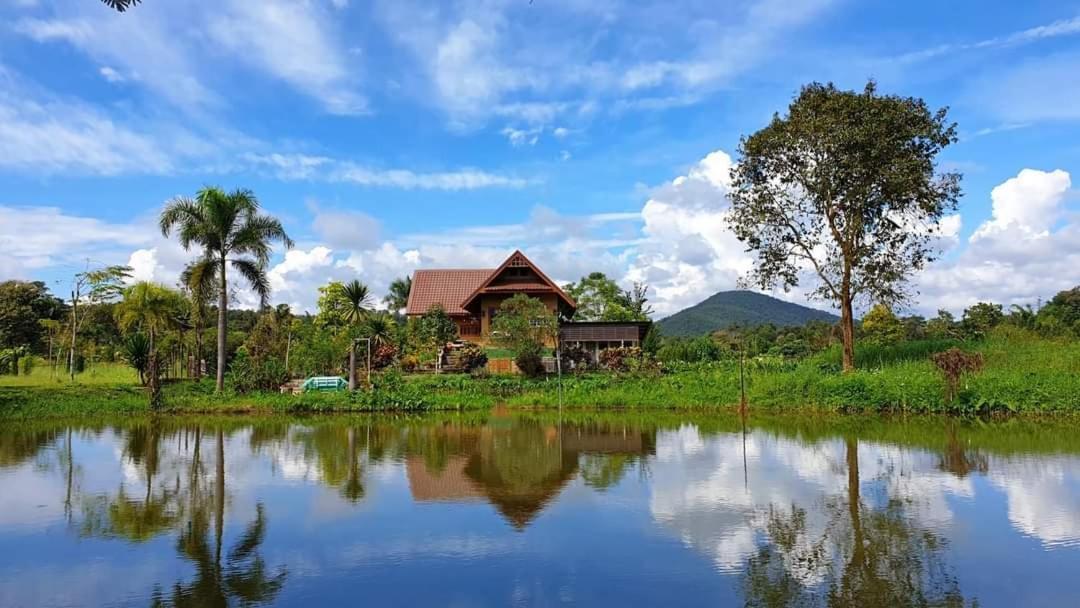 Homdoiintr Farmstay ฮ่อมดอยอินทร์ ฟาร์มสเตย์ Ban Huai Kaeo Ngoại thất bức ảnh