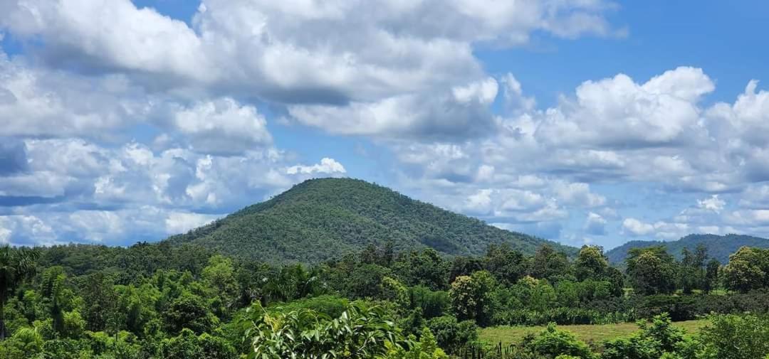 Homdoiintr Farmstay ฮ่อมดอยอินทร์ ฟาร์มสเตย์ Ban Huai Kaeo Ngoại thất bức ảnh