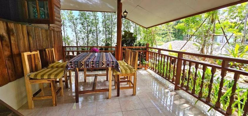 Homdoiintr Farmstay ฮ่อมดอยอินทร์ ฟาร์มสเตย์ Ban Huai Kaeo Ngoại thất bức ảnh